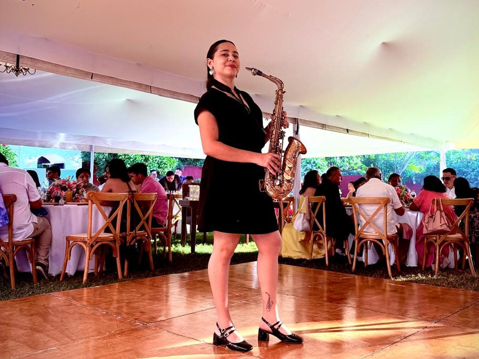Inés Villamil Saxofonista